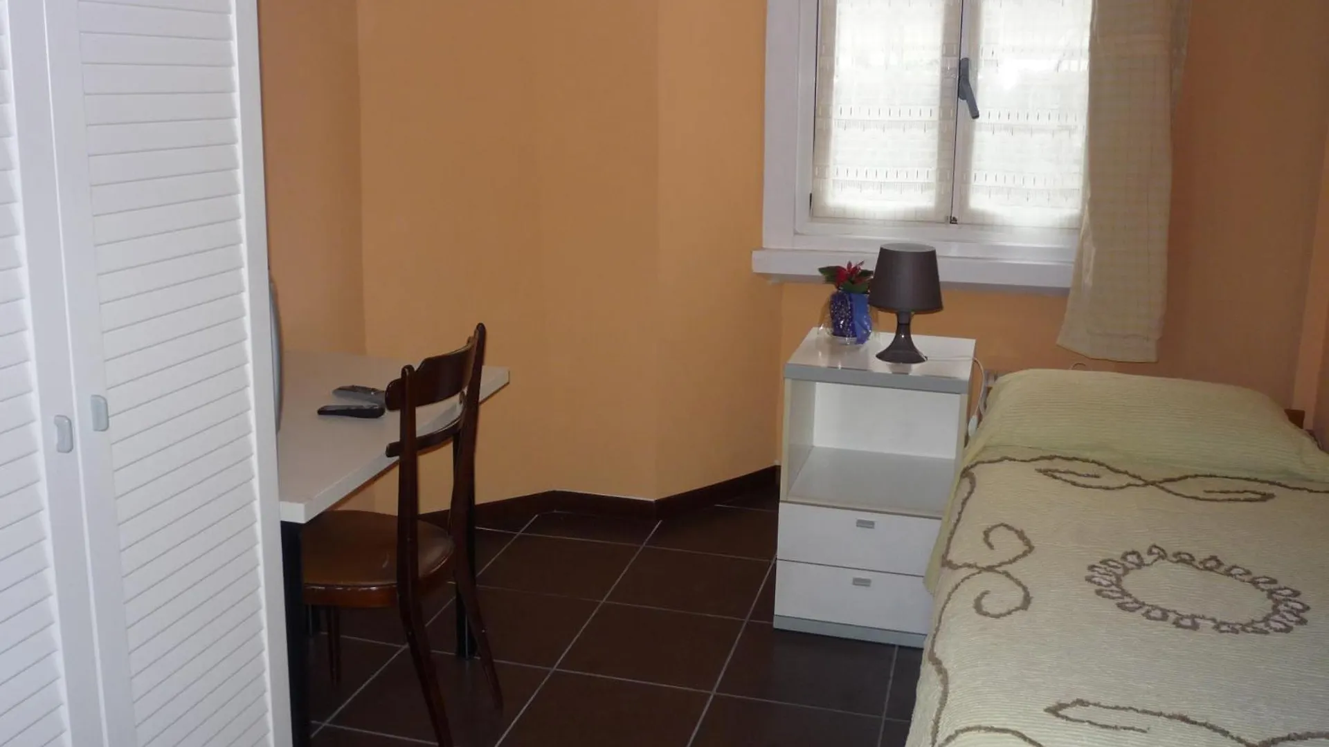 Guest house Affittacamere Andronaco Milan